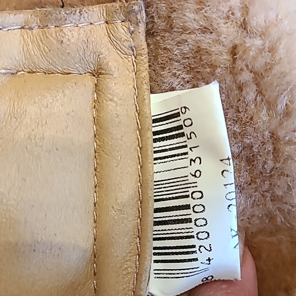 Gian Moti 100% Sheapskin Shearling coat size 38 Medium - Picture 14 of 16